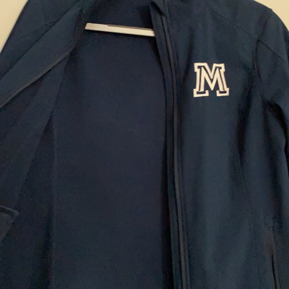 jacket - Picture 3 of 3